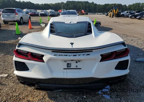 2024 Chevrolet Corvette Stingray 2Lt z USA, uszkodzony, nr VIN 1G1YB2D45R5101968